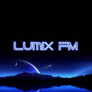 Lumix FM