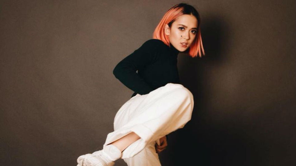 Dequine с альбомом «Labum»