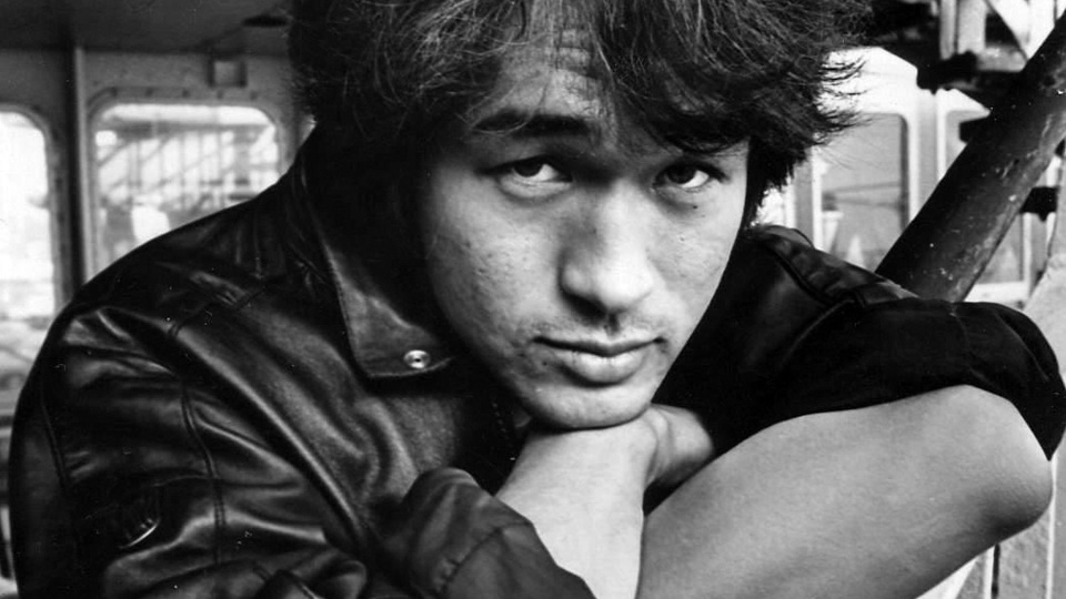 30 лет Виктор Цой продолжает жить в наших сердцах