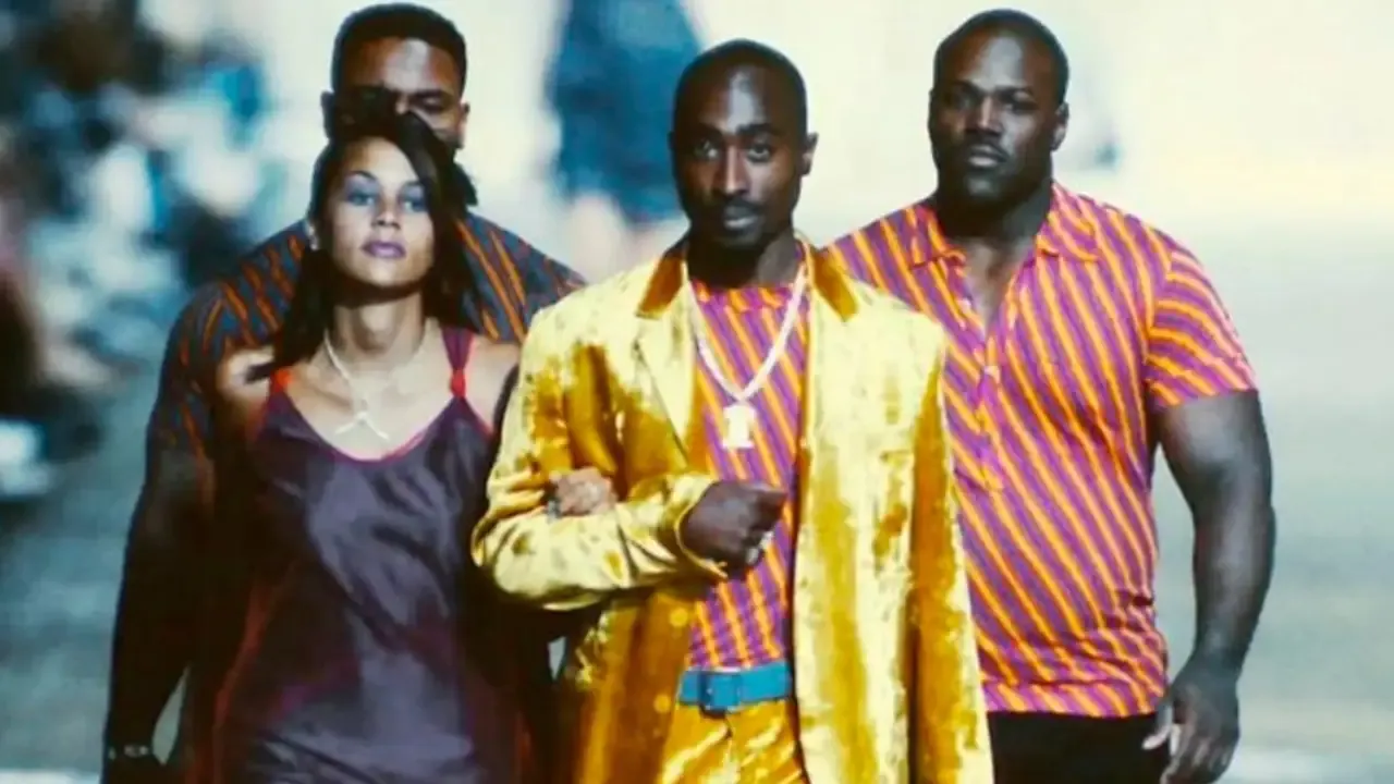 Революция на подиуме: как 2Pac открыл рэперам путь в мир высокой моды